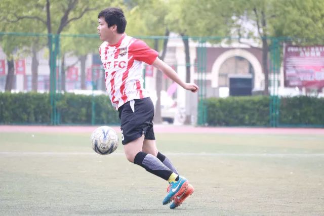 李凯尔生死战替补出战得9分 确定不会打亚运会